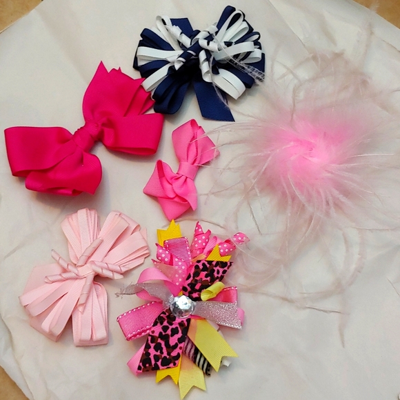 Other - 6PCS * HAIR CLIPS * HAIR BARRETTS